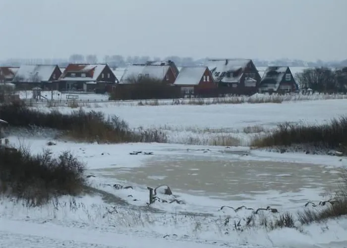 Gemuetliche In Upleward Mit Balkon By Interhome Apartamento *